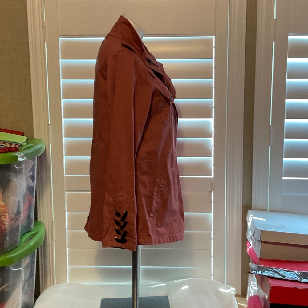 Women's Rust Jacket - Picture 2 of 10